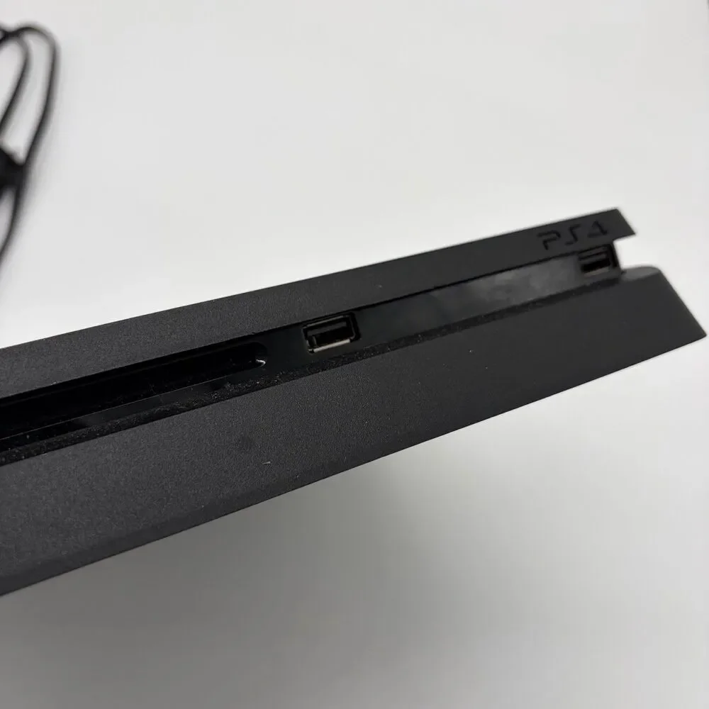 Sony playstation slim